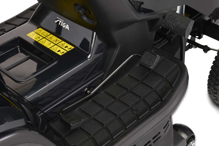 ALPINA Benzin-Rasentraktor AT4 84 HA